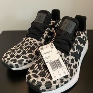 Adidas Swift Cheetah shoes 7.5 NEW with tags